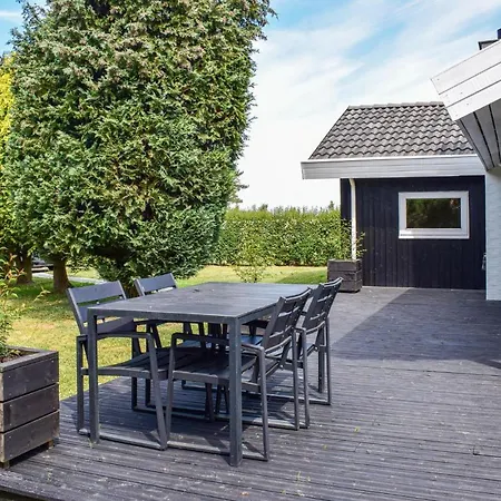 Holiday home 3 Bedroom In